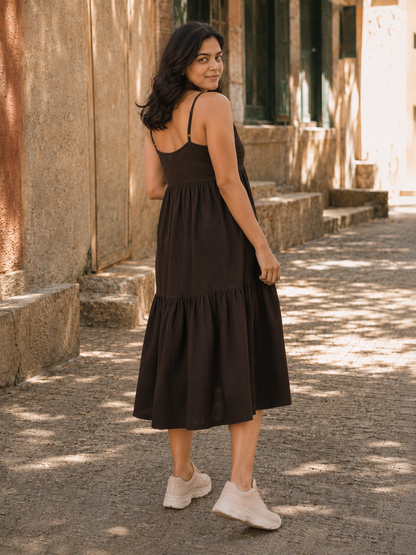 brown strapsleeves dress