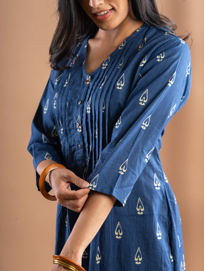 INDIGO PINTUCK KURTA SET