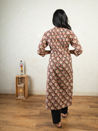 EARTHY BLOOM PINTUCK KURTA SET